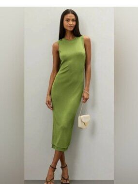 Elegant Green Sleeveless Dress